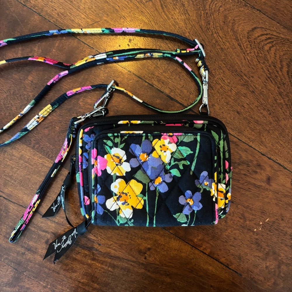 Vera Bradley All in One Wild Flower Garden Quilted Crossbody Wallet